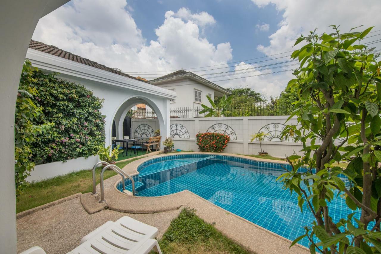 Villa Secret Garden Pattaya