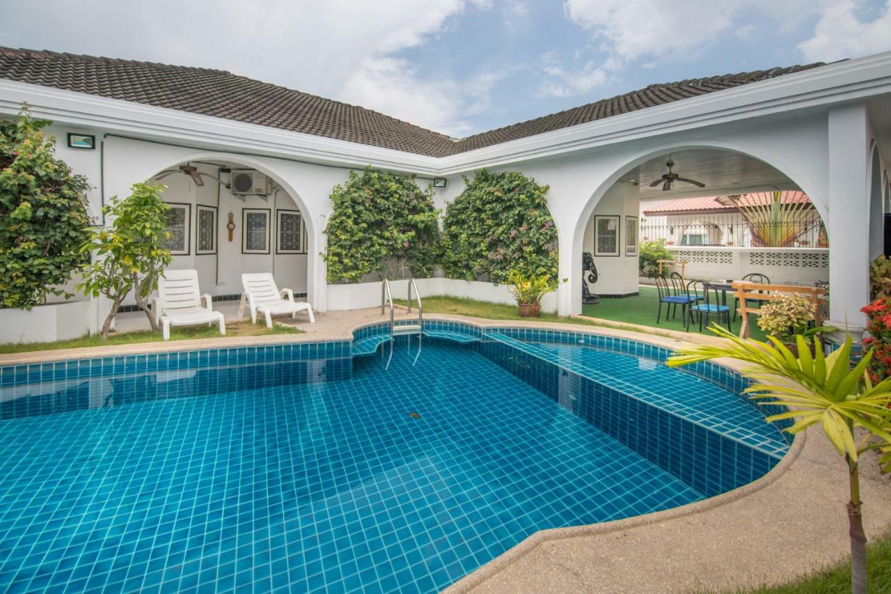 Secret Garden Villa *